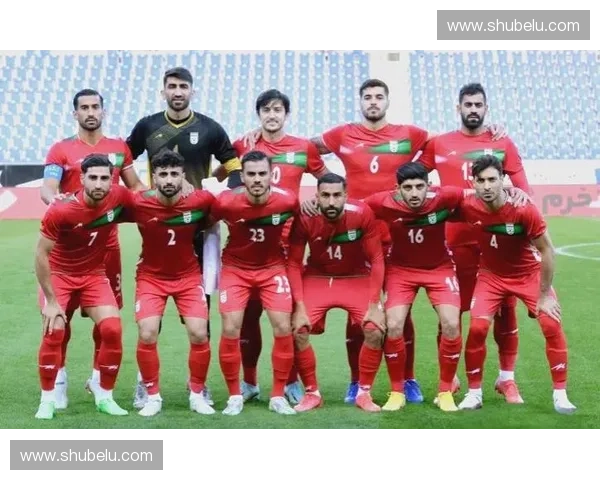 伊朗队世界杯精彩表现引发全球球迷热议与关注